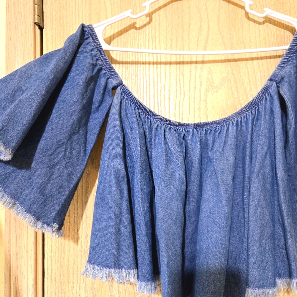 Better.Be Denim top. New - Picture 5 of 8